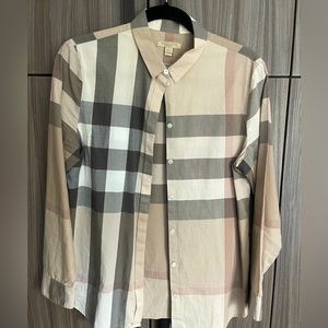 Burberry women’s shirt